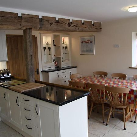 שרוסברי The Granary Self Catering Cottage מראה חיצוני תמונה