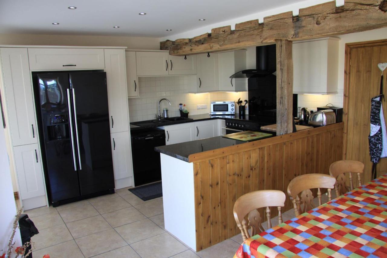 שרוסברי The Granary Self Catering Cottage מראה חיצוני תמונה