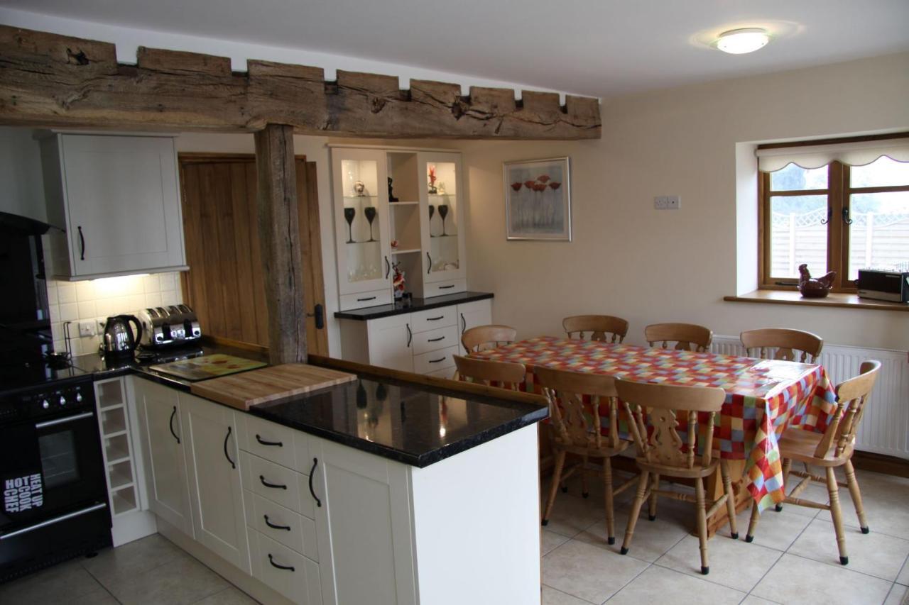 שרוסברי The Granary Self Catering Cottage מראה חיצוני תמונה